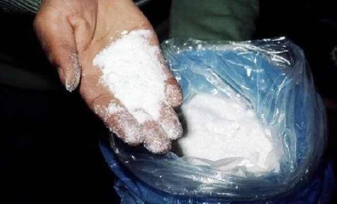 У иностранных наркоторговцев изъяли 63 грамма героина