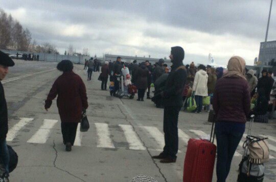 «Толмачево» эвакуировали из-за анонимного звонка о бомбе