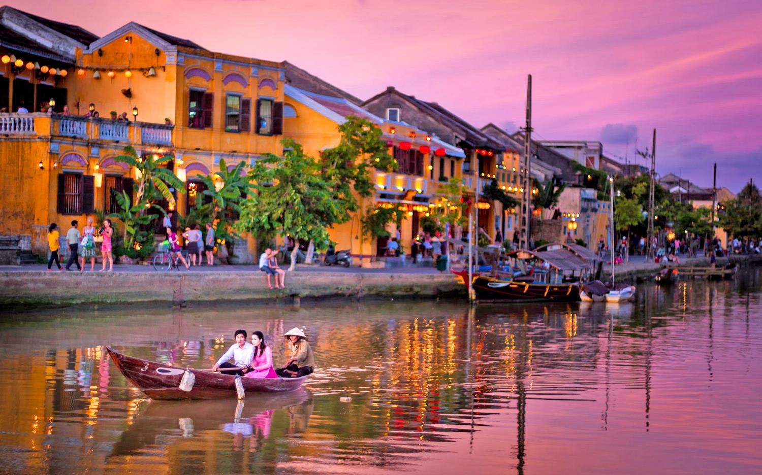 Travel СМИ познакомят с 5 направлениями Вьетнама