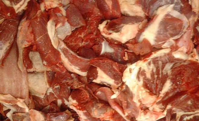 С помощью ФСБ в Жиздринском районе уничтожили 4 тонны говядины «вне закона»