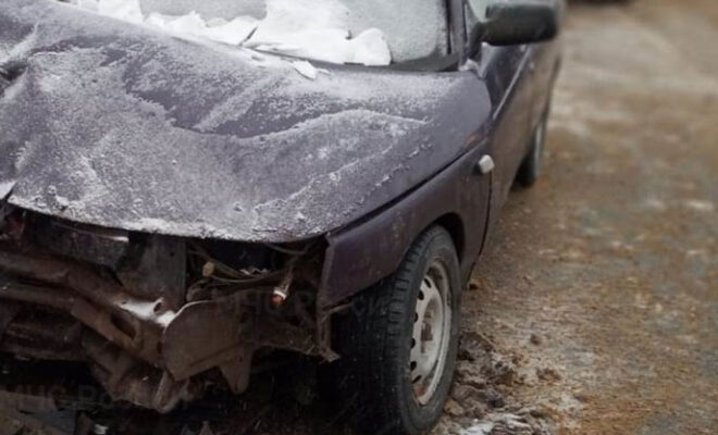 Трое пострадали при столкновении пяти автомобилей в Калужской области