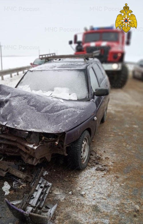 Трое пострадали при столкновении пяти автомобилей в Калужской области