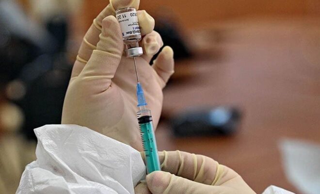 Калужская область готова включиться в кампанию по добровольной вакцинации подростков